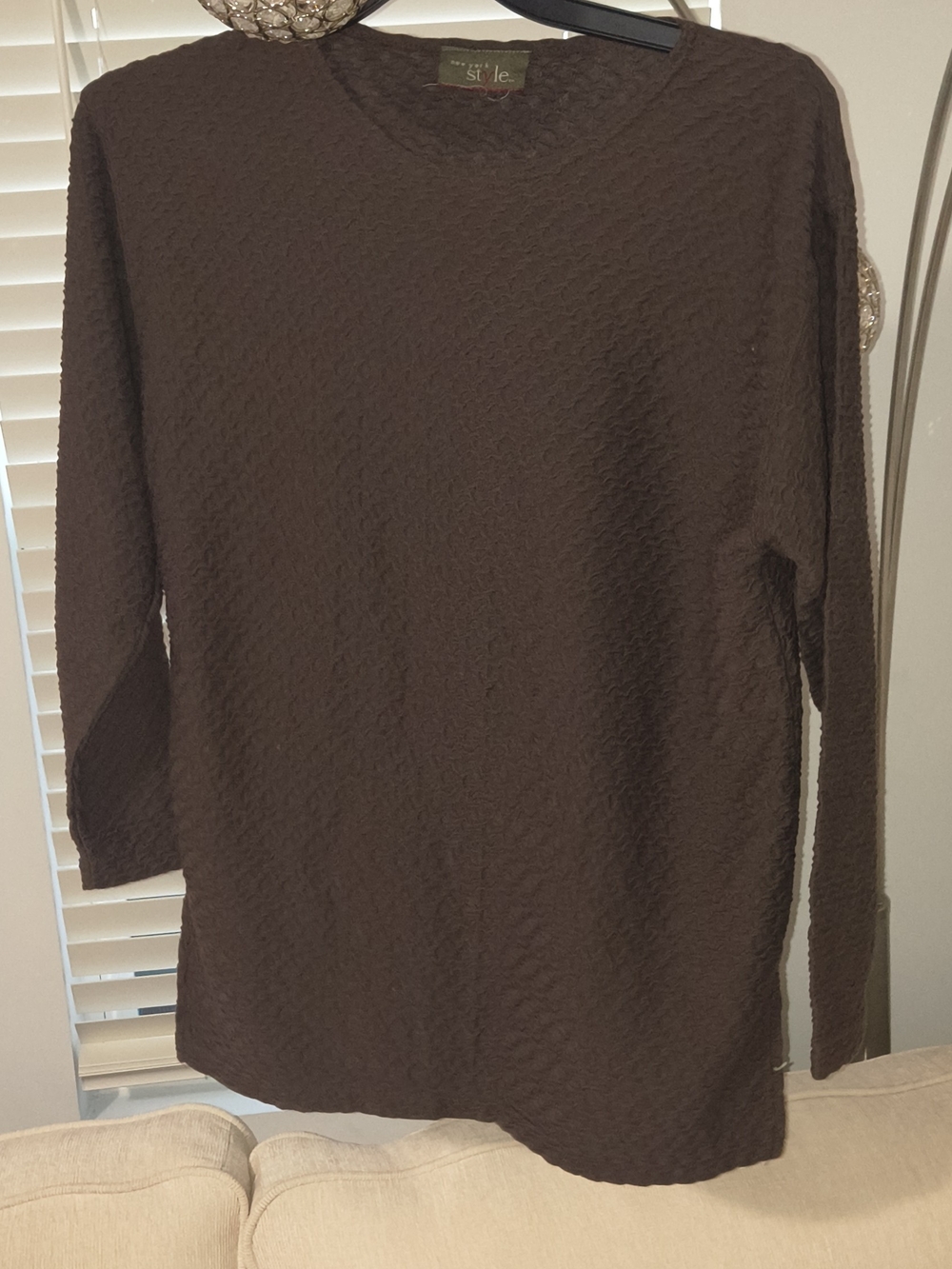 New York Style Brown Textured Long-Sleeve Women’s Sweater
